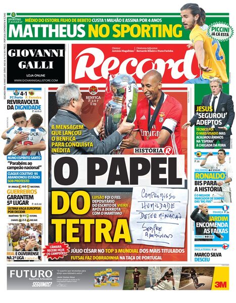 Descarregar capa em PDF de alta resolução