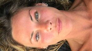 Topless de Oceana Basílio faz furor nas redes sociais