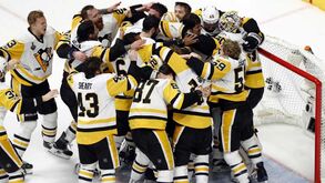 Pittsburgh Penguins revalidaram título de campeões da NHL