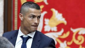 Cristiano Ronaldo acusado formalmente de fraude fiscal em 14,7 milhões de euros