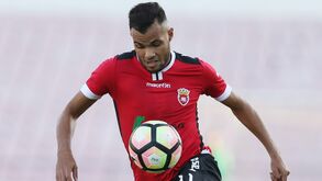 Fernando assina por duas épocas