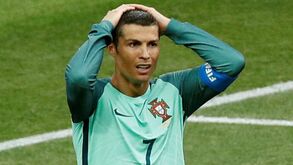 Cristiano Ronaldo não pagará ao fisco... até ser ouvido em tribunal 