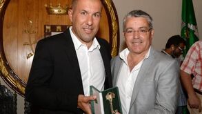 A homenagem de Santa Cruz a Leonardo Jardim