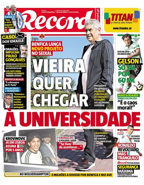 Descarregar capa em PDF de alta resolução