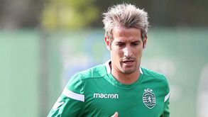 Redes sociais em polvorosa com Coentrão: Figo gosta... Renato, não