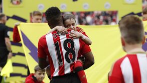 Defoe: «Nunca esquecerei como olhaste para mim da primeira vez»