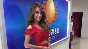 Yanet García aquece as redes sociais como menina do tempo