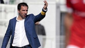 Carlos Pinto: «Falei com FC Porto B , Benfica B e Sporting B mas ninguém quer vir aos Açores»