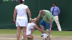 Provocou Clijsters e teve resposta à altura