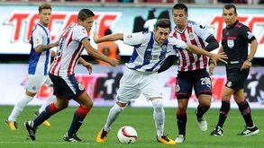 Chivas-FC Porto, 2-2