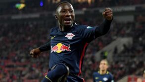 Keita 'passou-se' e... acabou com o treino mais cedo