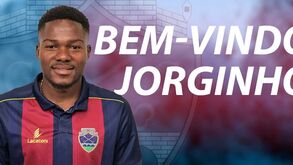 Oficial: Jorginho reforça flavienses