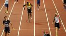 Bolt despede-se da forma mais cruel possível: lesão na última corrida