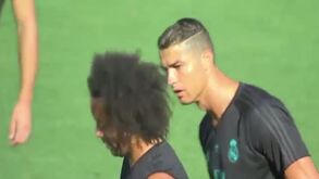 Cinco jogos de suspensão não retiram a boa disposição de Ronaldo