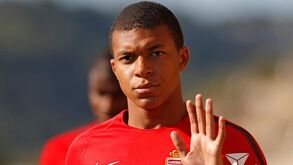 Franceses dizem que Mbappé já pediu para sair do Monaco