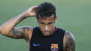Joan Gaspart: «Neymar fará parte do capítulo Figo» 