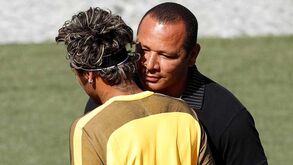 Pai de Neymar põe os pontos nos 'is': «Não nos podíamos submeter à chantagem do Barcelona»