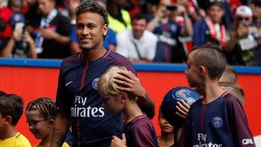 Neymar garante que está em Paris para 