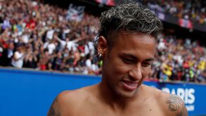 Paris Saint-Germain reforça segurança no centro de estágio