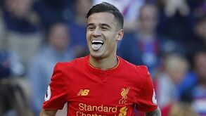Liverpool esclarece que Coutinho não sai por proposta alguma