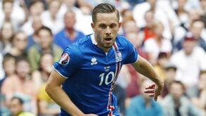 Sigurdsson torna-se a contratação mais cara da história do Everton