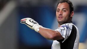 Beto pede alma e coração em Bucareste