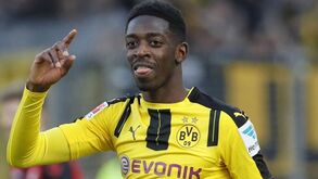 Barcelona admite que Dembélé e Coutinho estão perto de assinar 