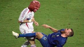 As receitas do combate: Mayweather recebeu 12 milhões... por minuto