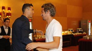 Bruno Fernandes rende Pizzi nos convocados de Fernando Santos