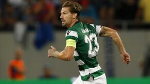 Adrien volta à lista do Leicester