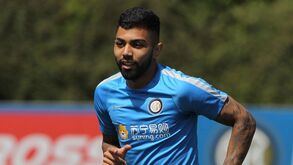 Gabigol a caminho do Benfica