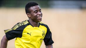 Craque de 12 anos chamado à seleção alemã de sub-16