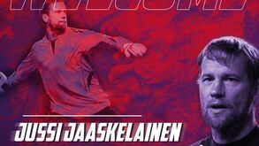 Jääskelainen vai prosseguir a carreira na Índia
