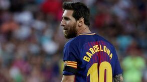 Presidente do Barcelona garante que renovação de Messi tem três contratos