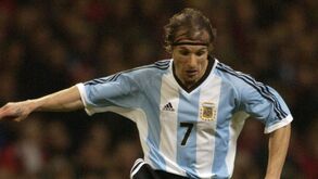 Claudio Caniggia: «Antes de ser profissão, futebol é paixão»