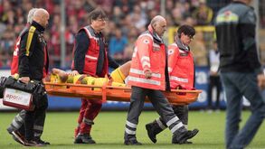 Schmelzer sofre lesão nos ligamentos do joelho