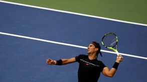 Rafa Nadal volta a aproximar-se do recorde de Roger Federer