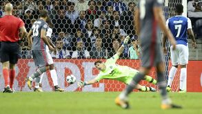 Crónica do FC Porto-Besiktas, 1-3: Dragão caiu na armadilha