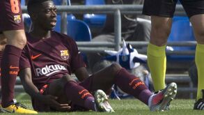 Oficial: Dembélé falha jogo com o Sporting