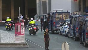 Vitória dá a cara à contestação