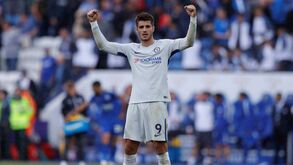Morata brilha pelo Chelsea com hat trick em Stoke