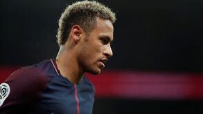 Neymar 'provocou' mal estar no balneário do PSG desde que chegou