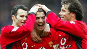 Giggs rendeu-se ao jovem Ronaldo em exatamente meia-dúzia de jogos