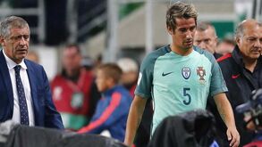 Fernando Santos nega que ausência de Coentrão se deva a problemas com Sporting