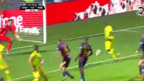 Hélder Tavares empatou quando o Tondela já jogava com 10