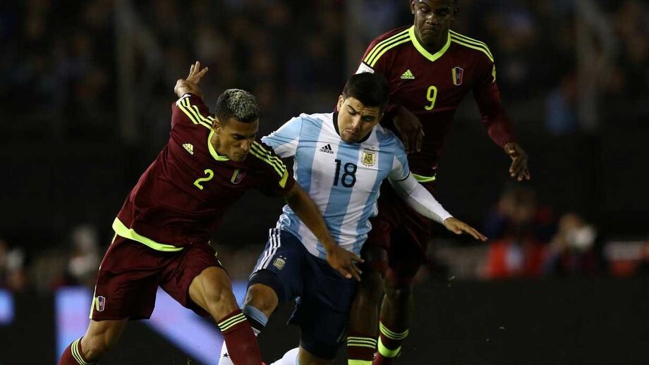 Atuação de Acuña deixou argentinos encantados