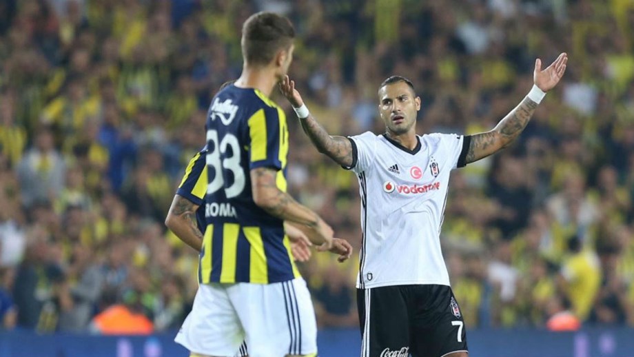 Giuliano marca em clássico com cinco expulsões, e Fenerbahçe vence o  Besiktas, futebol internacional