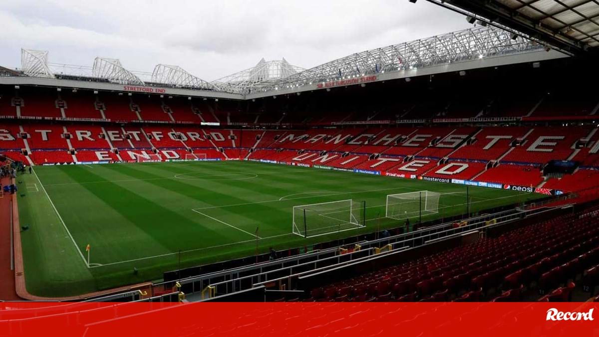 Manchester United quer «peão» em Old Trafford mas pode demorar