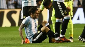Argentina: Fernando Gago vai parar sete meses