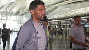 Sérgio Conceição leva 21 jogadores para a Alemanha